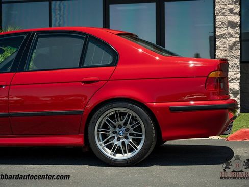 Used 2003 BMW M5 RWD image 36