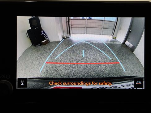 Certified 2025 Toyota RAV4 XLE FWD image 21