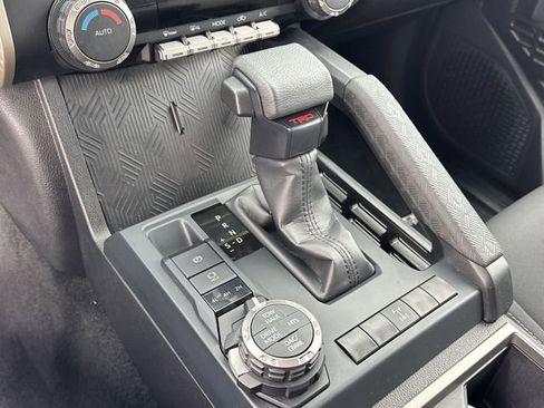 Used 2025 Toyota Tacoma TRD Off-Road AWD/4WD image 13