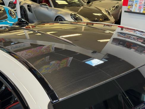 Used 2023 BMW M4 CSL RWD image 19