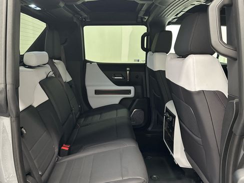 Used 2025 GMC Hummer EV 3X AWD/4WD image 21