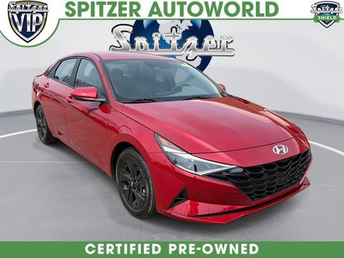 Used 2023 Hyundai Elantra SEL w/ Cargo Package FWD image 1