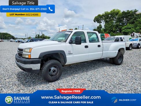 Used 2007 Chevrolet Silverado 3500 2WD Crew Cab w/ Heavy-Duty Power Package image 3