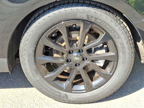 Used 2023 Land Rover Range Rover Sport SE image 10