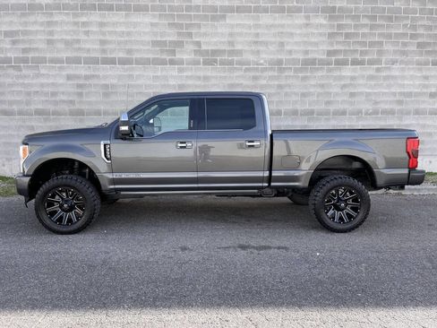 Used 2017 Ford F350 Platinum w/ Platinum Ultimate Package AWD/4WD image 12