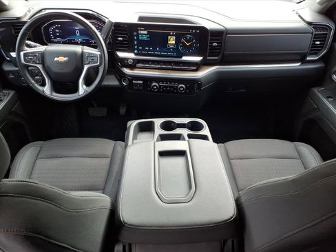 Used 2024 Chevrolet Silverado 2500 LT image 16