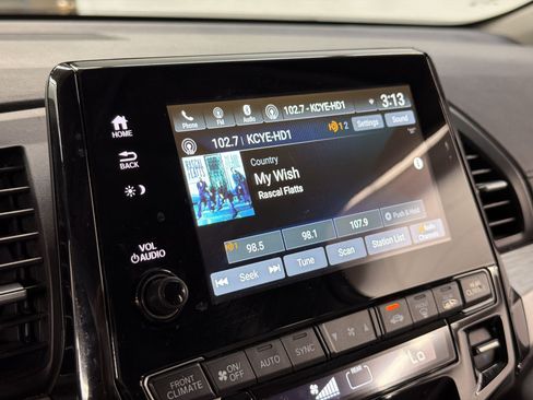 Used 2024 Honda Odyssey EX image 23