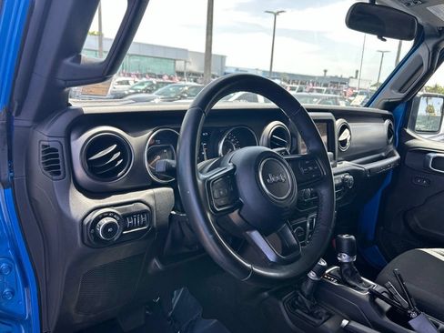 Used 2021 Jeep Wrangler Sport AWD/4WD image 10