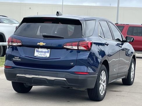 Used 2022 Chevrolet Equinox LT FWD image 4