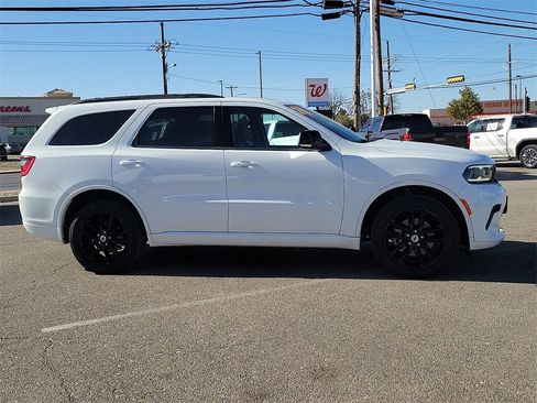 Used 2024 Dodge Durango GT image 12