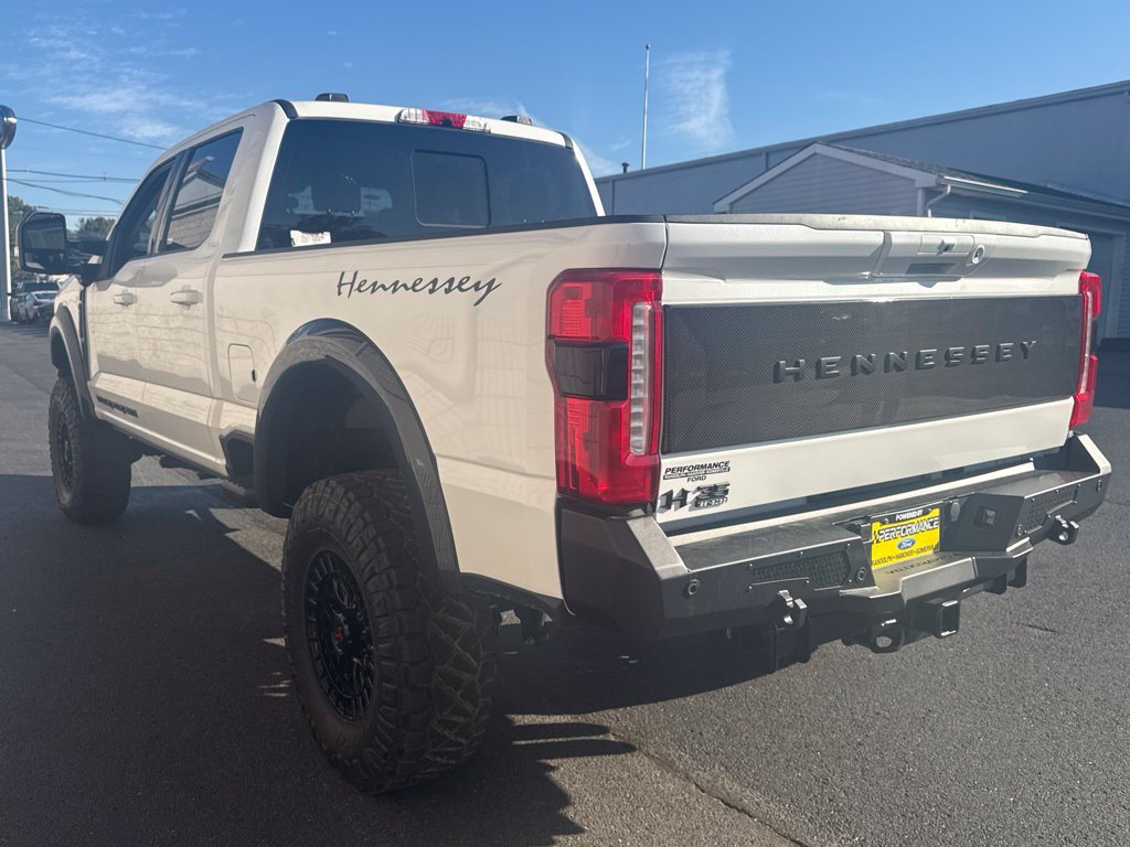 New 2026 Ford F250 Lariat w/ Black Appearance Package AWD/4WD image 4
