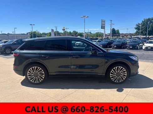 Used 2022 Lincoln Corsair Grand Touring w/ Elements Technology Bundle AWD/4WD image 4