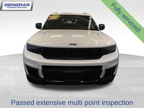 Used 2023 Jeep Grand Cherokee L Laredo AWD/4WD image 3