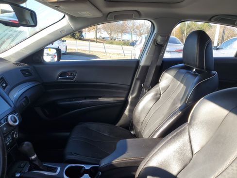 Used 2021 Acura ILX w/ Premium Package image 16