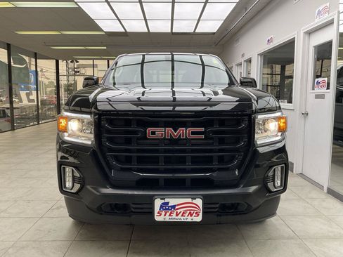 Used 2022 GMC Canyon Elevation w/ Elevation Premium Package AWD/4WD image 2