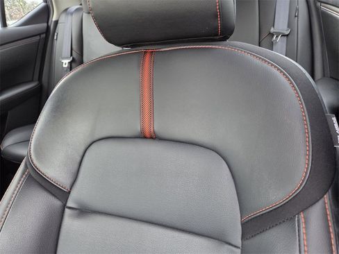 Used 2025 Nissan Sentra SR w/ SR Premium Package image 14