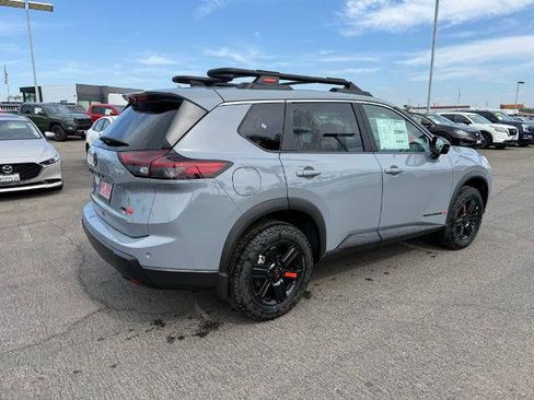 New 2026 Nissan Rogue SV w/ Rock Creek Premium Package AWD/4WD image 6