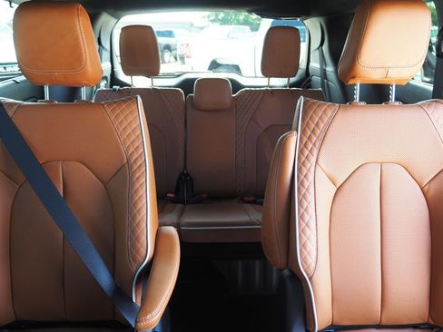 New 2026 Chrysler Pacifica Pinnacle image 20