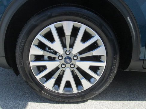Used 2020 Ford Escape Titanium AWD/4WD image 9