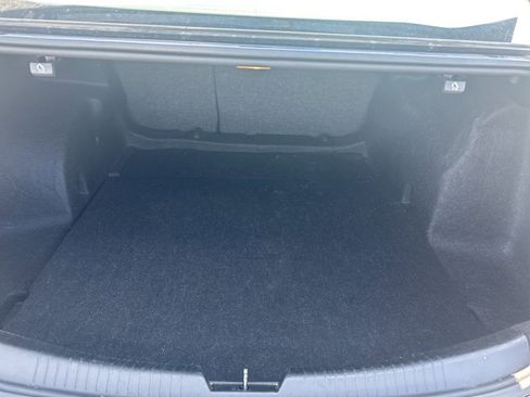 Used 2023 Chevrolet Malibu LT image 16