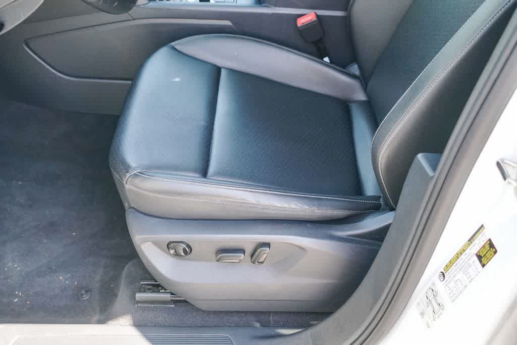 Used 2019 Volkswagen Atlas SE w/ Panoramic Sunroof Package FWD image 20
