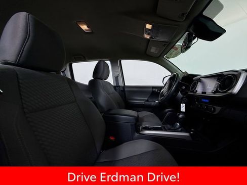 Certified 2022 Toyota Tacoma SR5 w/ Technology Package RWD image 25