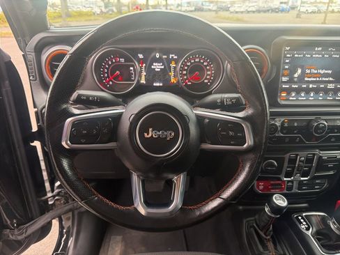 Used 2021 Jeep Gladiator Mojave AWD/4WD image 30
