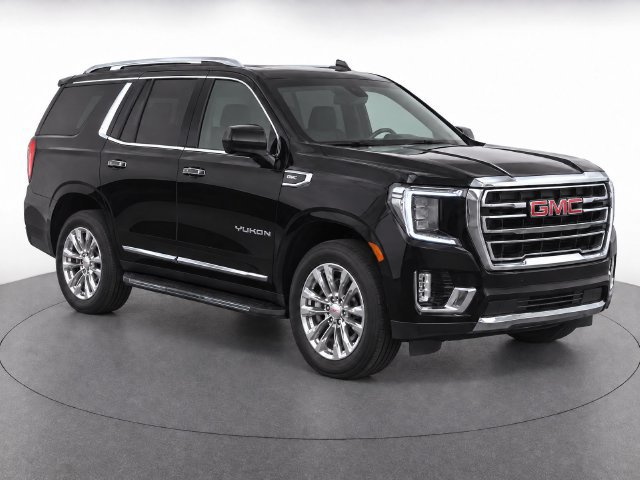 Used 2024 GMC Yukon SLT AWD/4WD image 2