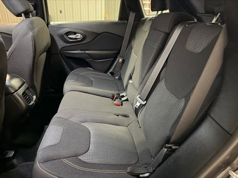 Used 2015 Jeep Cherokee Latitude w/ Trailer Tow Group image 17