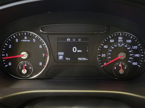 Used 2019 Kia Sorento FWD image 23