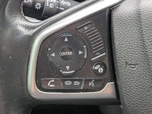 Used 2018 Honda Civic EX-L image 23