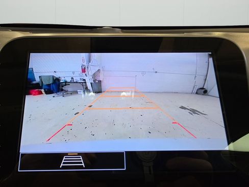 Used 2025 Chevrolet Malibu LT image 25