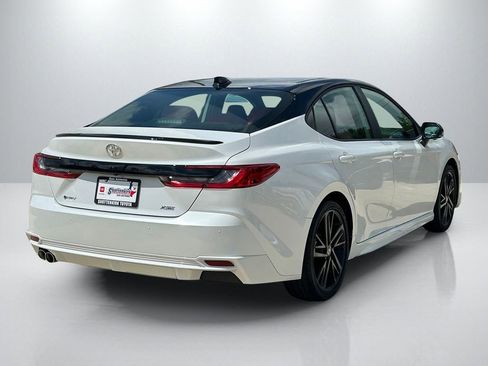 Used 2025 Toyota Camry XSE w/ Premium Plus Package image 5