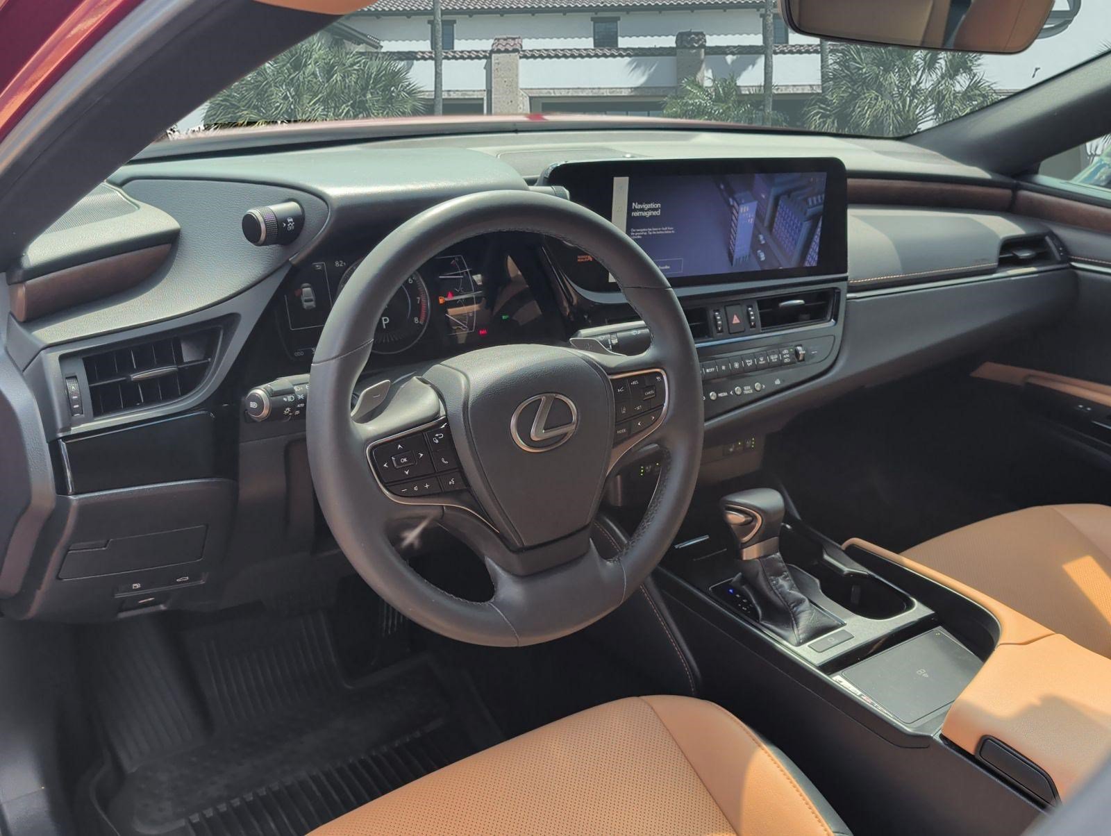Certified 2023 Lexus ES 350 w/ Premium Package FWD image 12