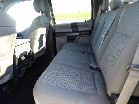 Used 2018 Ford F150 XLT image 12