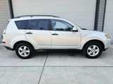 Used 2007 Mitsubishi Outlander ES image 6