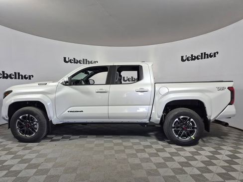 New 2026 Toyota Tacoma TRD Sport AWD/4WD image 4
