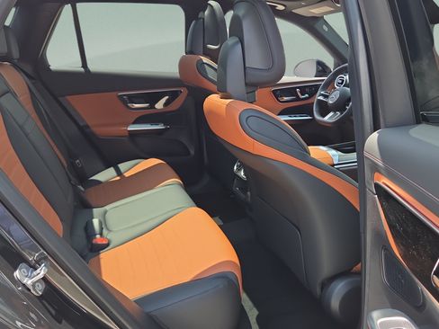New 2026 Mercedes-Benz GLC 300 image 15