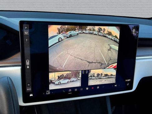 Used 2022 Tesla Model X AWD/4WD image 14