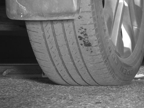 Used 2023 Toyota RAV4 XLE Premium image 12