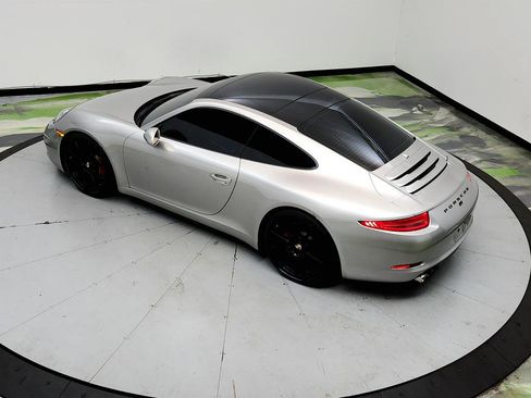 Used 2013 Porsche 911 GT3 RS image 33