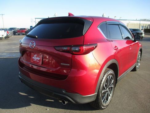 Used 2022 MAZDA CX-5 AWD 2.5 S w/ Premium Package image 6