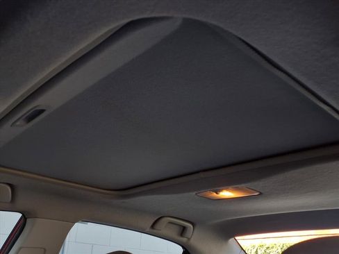 Used 2012 Toyota Corolla LE image 16