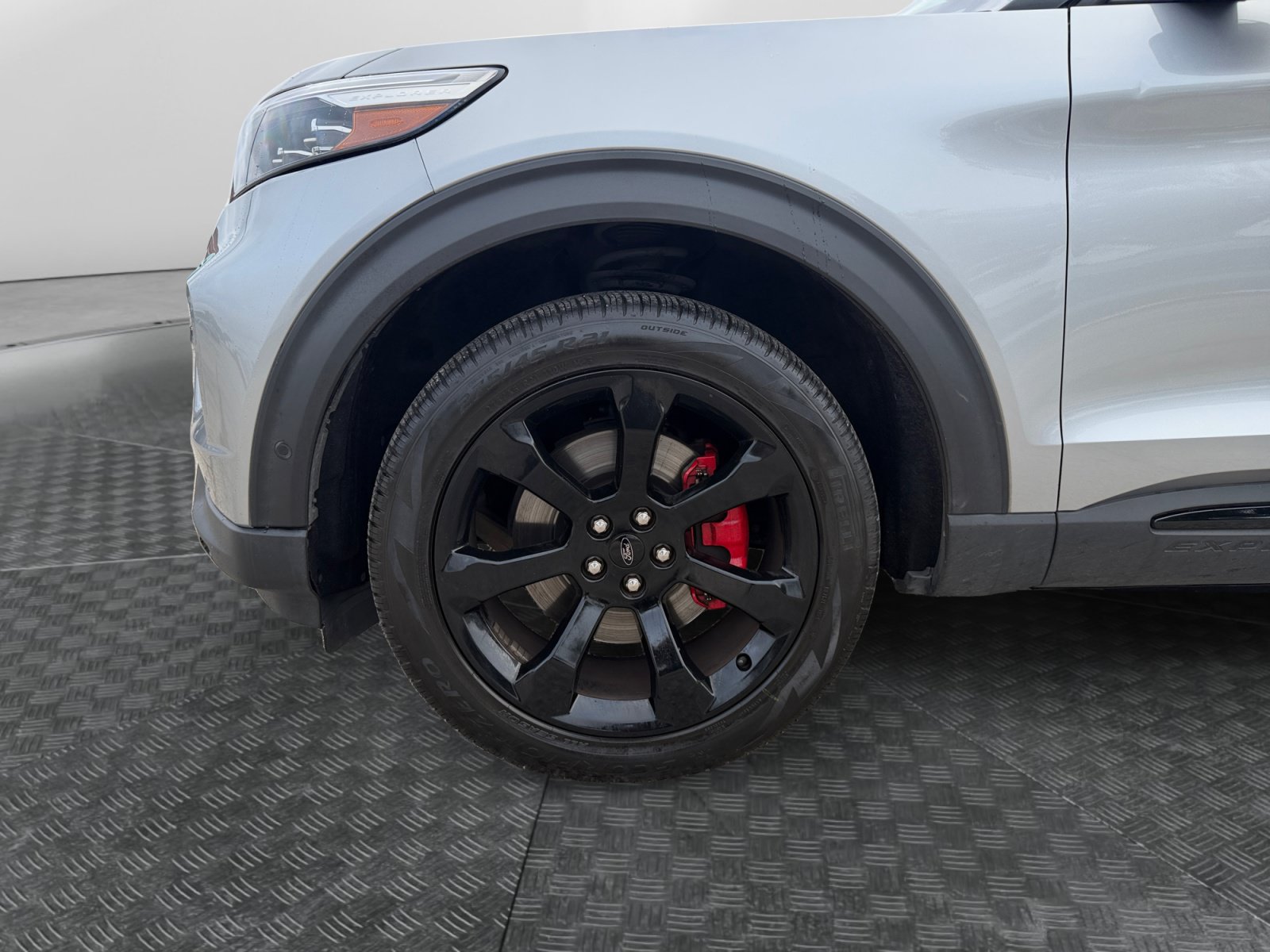 Used 2022 Ford Explorer ST w/ Equipment Group 401A AWD/4WD image 9