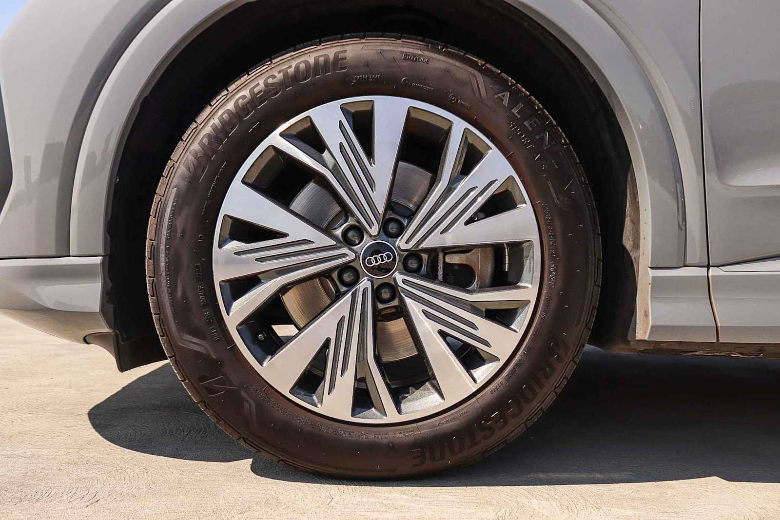 Used 2023 Audi Q4 e-tron Premium w/ Convenience Package RWD image 14