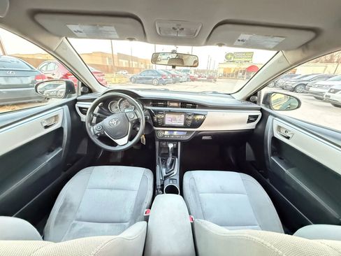 Used 2016 Toyota Corolla LE image 17