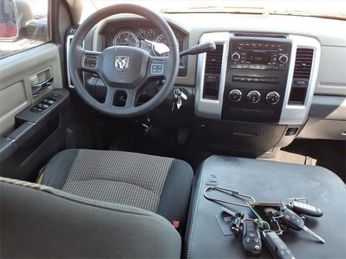 Used 2012 RAM 1500 Classic SLT image 5
