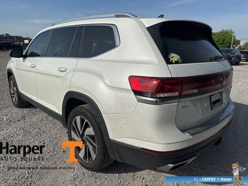 Used 2024 Volkswagen Atlas SEL AWD/4WD image 3