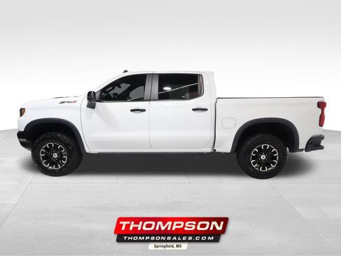 Used 2024 Chevrolet Silverado 1500 ZR2 w/ Technology Package AWD/4WD image 1