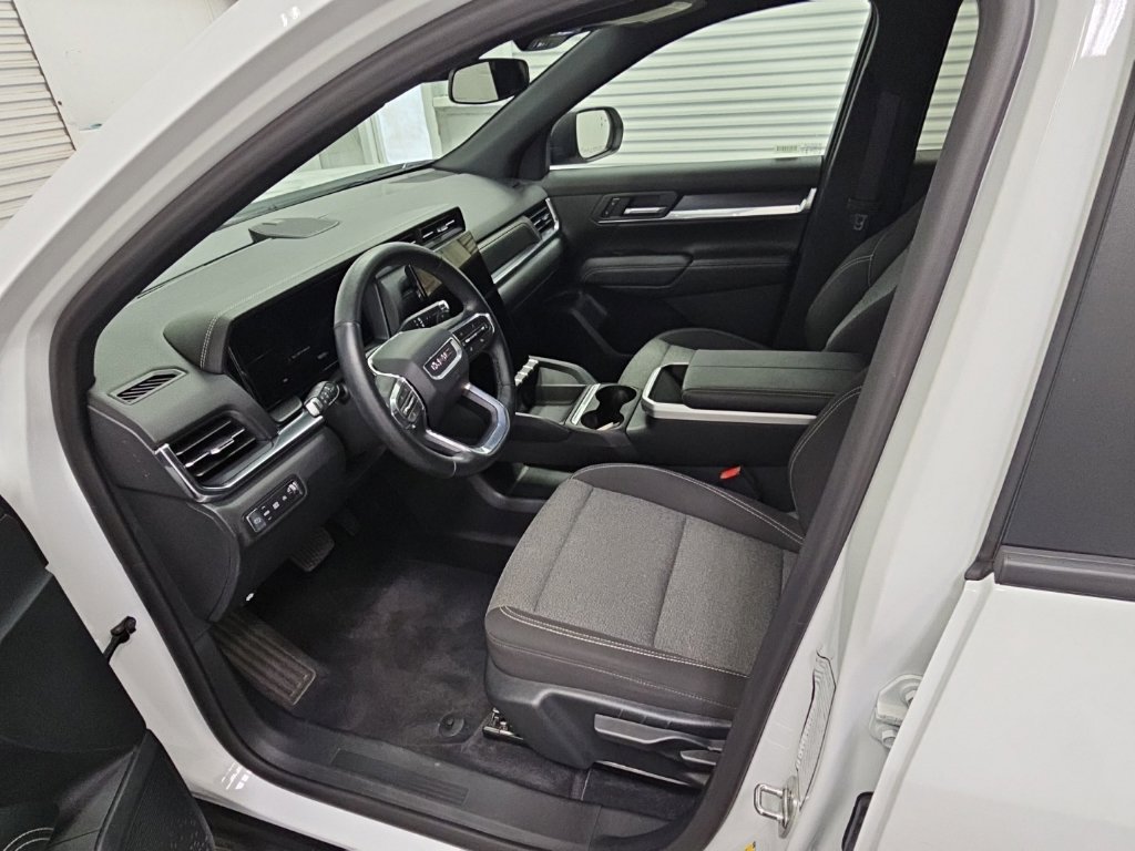 Certified 2026 GMC Terrain Elevation FWD image 11